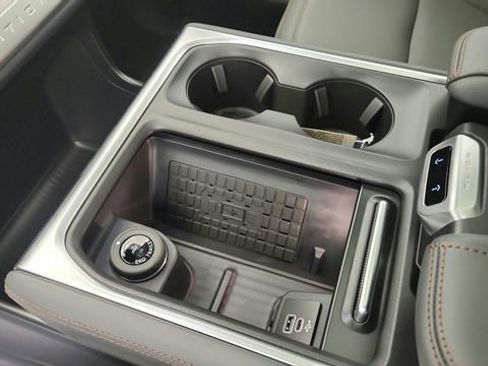 New 2025 Ford Expedition Max Active image 15