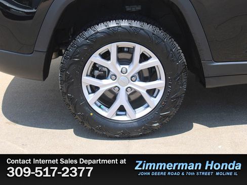 Used 2022 Jeep Grand Cherokee Limited AWD/4WD image 20