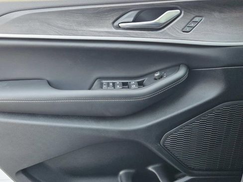 New 2025 Jeep Grand Cherokee Limited image 29