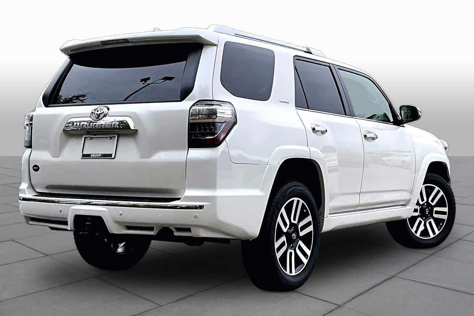 Used 2023 Toyota 4Runner Limited AWD/4WD image 13