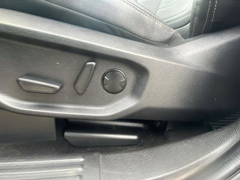 Used 2024 Ford Ranger Lariat w/ Advanced Towing Package image 26