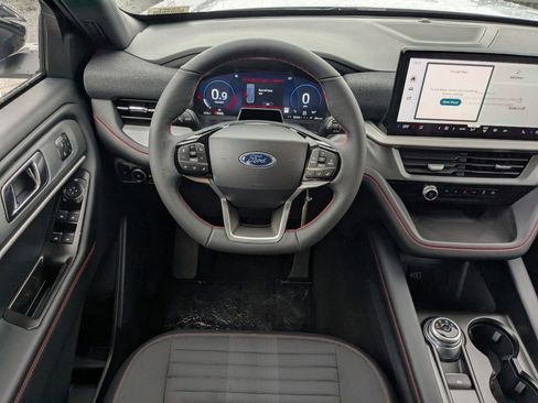New 2026 Ford Explorer ST-Line image 17