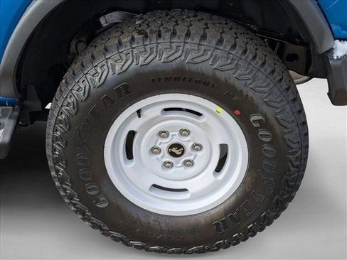 New 2026 Ford Bronco Heritage Edition image 10