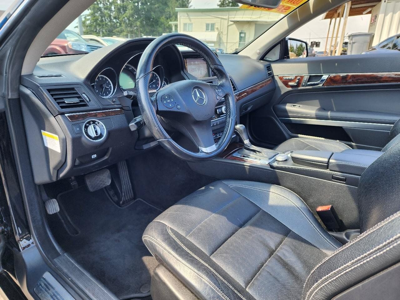 Used 2011 Mercedes-Benz E 350 Cabriolet image 13