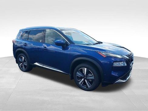 Certified 2023 Nissan Rogue Platinum w/ Platinum Premium Package FWD image 7