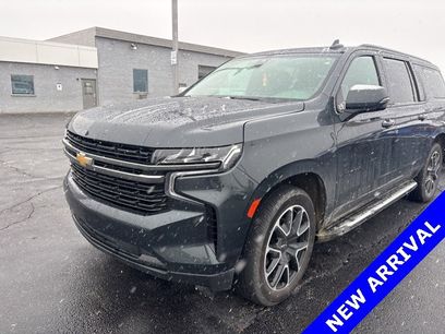 Used 2022 Chevrolet Suburban RST w/ Sport Performance Package