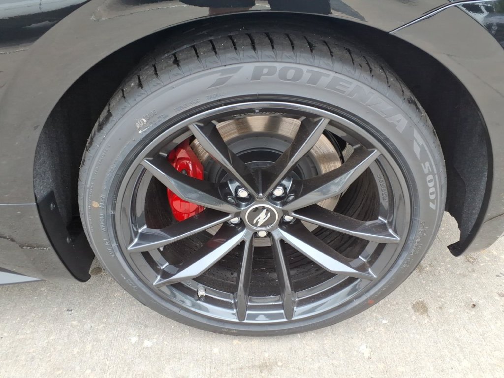 New 2026 Nissan Z Performance w/ Floor Mat Package RWD image 13