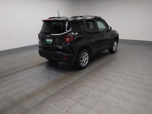 Used 2022 Jeep Renegade Latitude AWD/4WD image 10
