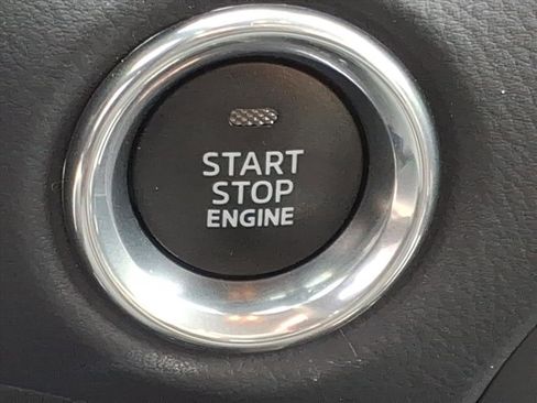 Used 2025 MAZDA CX-5 AWD 2.5 S w/ Preferred Package image 17