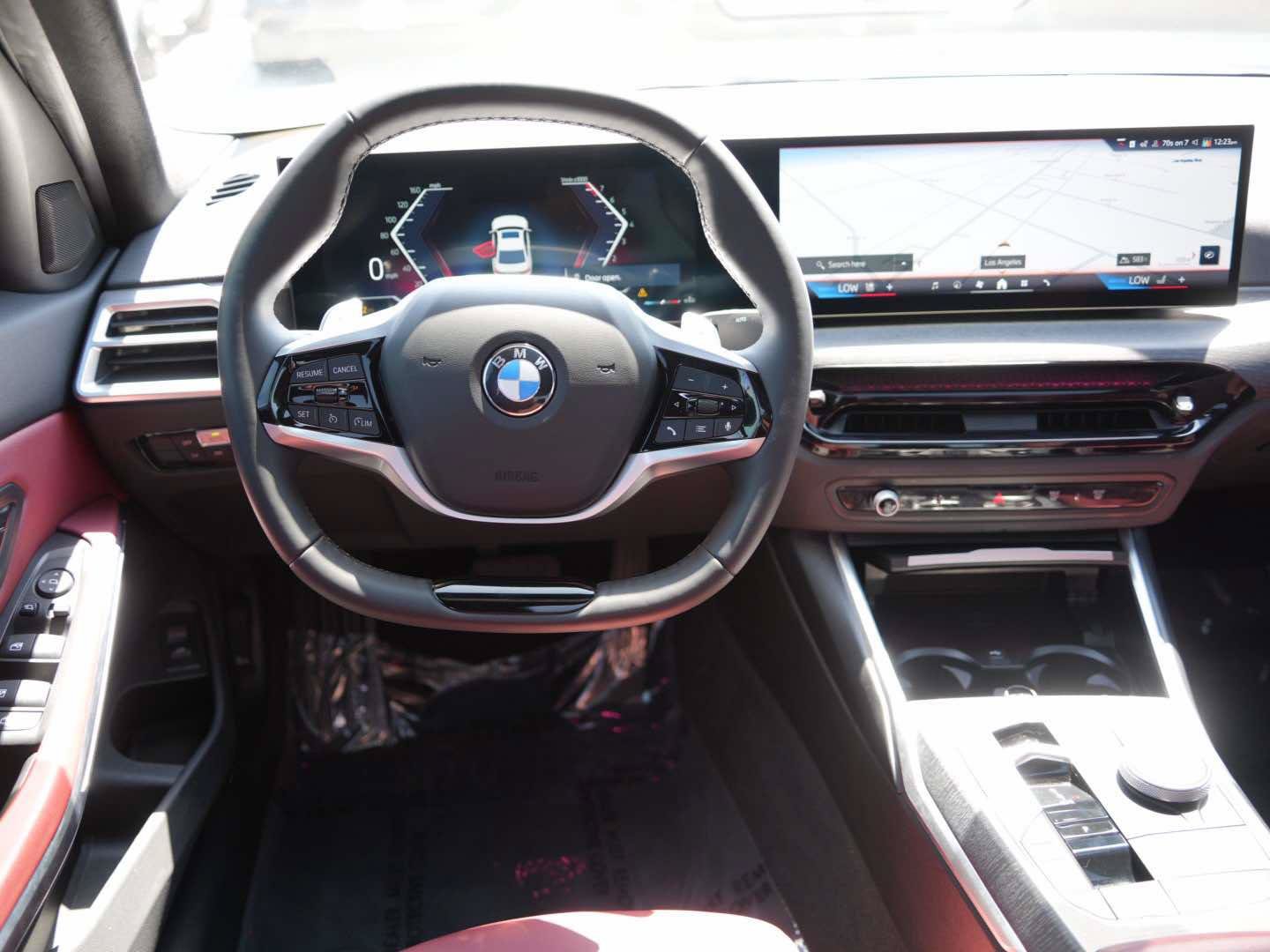 Used 2025 BMW 330i Sedan w/ Convenience Package RWD image 8