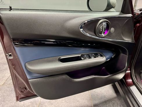Used 2017 MINI Cooper Clubman ALL4 image 9