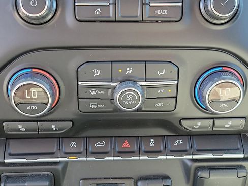 Used 2019 Chevrolet Silverado 1500 LT w/ All-Star Edition AWD/4WD image 30