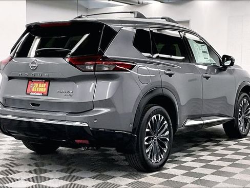 New 2026 Nissan Rogue Platinum w/ Platinum Premium Package image 17