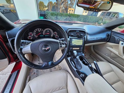Used 2008 Chevrolet Corvette Convertible w/ Preferred Equipment Group image 22