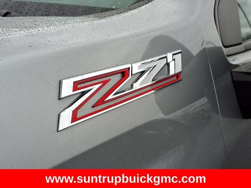 Used 2024 Chevrolet Silverado 2500 Custom w/ Custom Value Package image 30