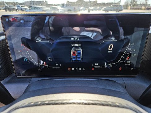 Used 2024 Ford Mustang Coupe image 25