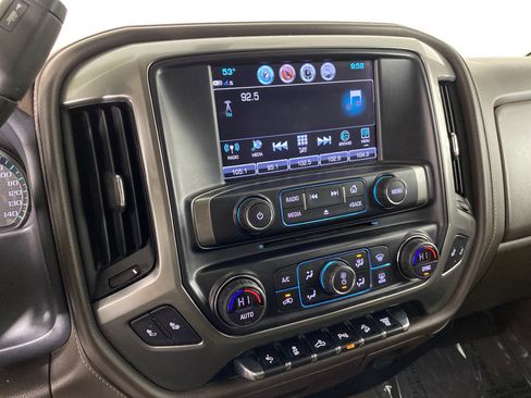 Used 2019 Chevrolet Silverado 3500 LTZ image 29