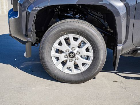 New 2026 Toyota Tacoma SR5 image 7