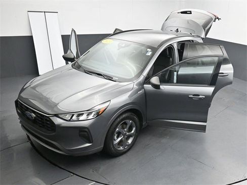 Used 2023 Ford Escape ST-Line w/ Tech Pack #1 image 33