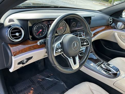 Used 2019 Mercedes-Benz E 300 w/ Premium 1 Package image 22