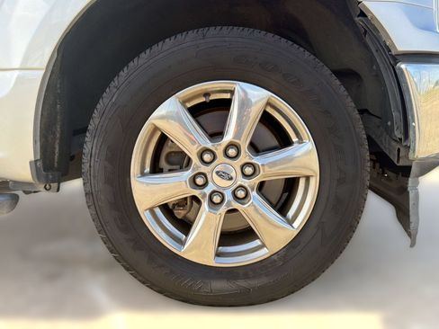 Used 2019 Ford F150 XLT w/ Equipment Group 301A Mid RWD image 11