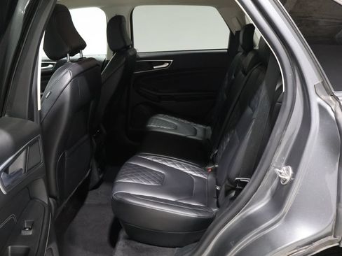 Used 2024 Ford Edge Titanium w/ Equipment Group 301A AWD/4WD image 16