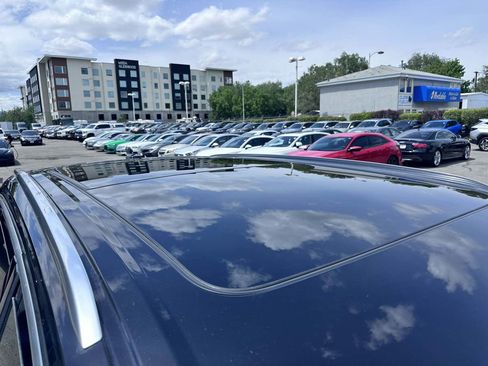 Used 2017 Audi Q7 3.0T Premium Plus w/ Premium Plus Package image 26