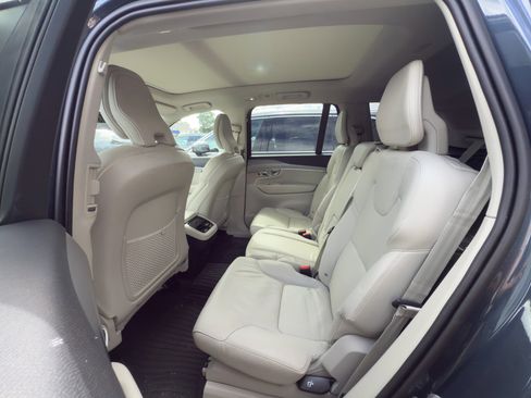 Certified 2023 Volvo XC90 B5 Core w/ Climate Package image 23