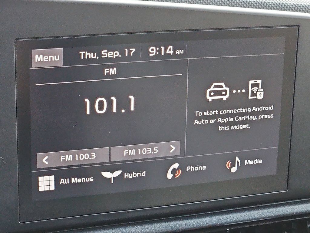 Used 2025 Kia Niro LX FWD image 17