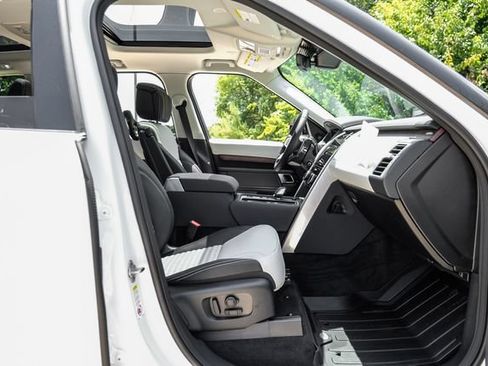 New 2026 Land Rover Discovery Dynamic SE AWD/4WD image 45
