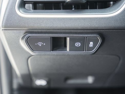 Used 2025 Kia K4 FWD image 35