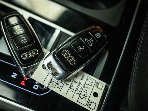 Used 2021 Audi Q7 2.0T Premium AWD/4WD image 23