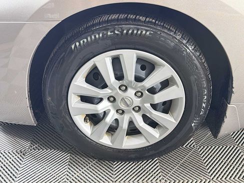 Used 2013 Nissan Altima 2.5 S FWD image 26