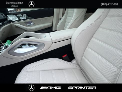 New 2026 Mercedes-Benz GLS 580 4MATIC image 16