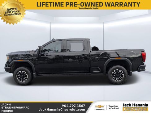 Used 2023 GMC Sierra 2500 Denali w/ Denali Black Diamond Edition AWD/4WD image 6