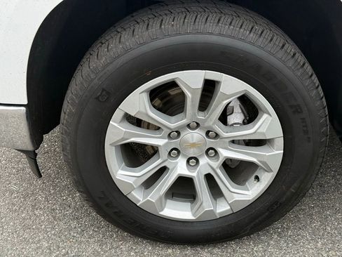 Used 2022 Chevrolet Silverado 1500 LTZ w/ LTZ Convenience Package II image 11