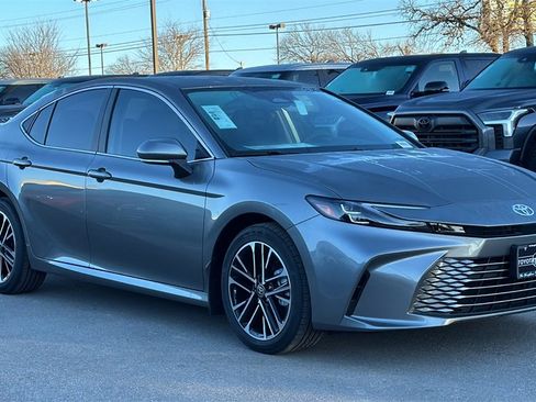 New 2026 Toyota Camry XLE image 3