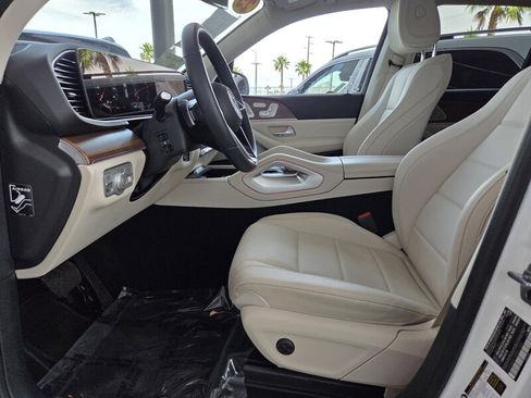 Used 2025 Mercedes-Benz GLE 350 4MATIC image 13