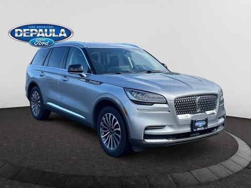 Used 2023 Lincoln Aviator AWD w/ Premium Package image 9