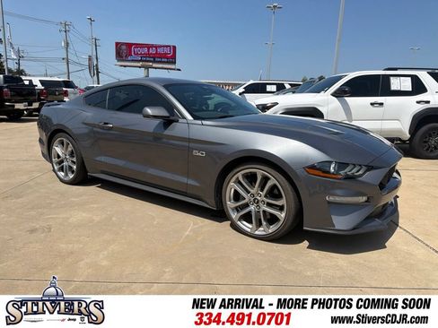 Used 2021 Ford Mustang GT Premium w/ Equipment Group 401A RWD image 1