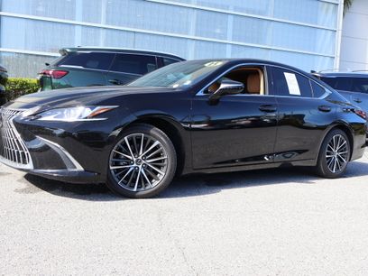 Used 2023 Lexus ES 350 w/ Premium Package