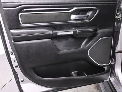 Used 2023 RAM 1500 Laramie AWD/4WD image 16