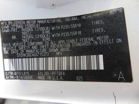 Used 2016 Toyota Sienna Limited Premium FWD image 37