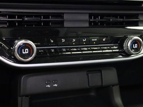 Used 2025 Honda Prologue EX image 23