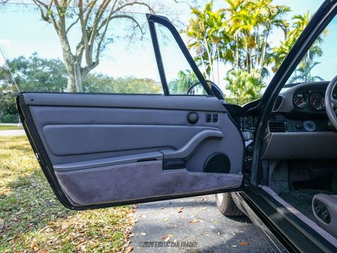 Used 1995 Porsche 911 Carrera image 28