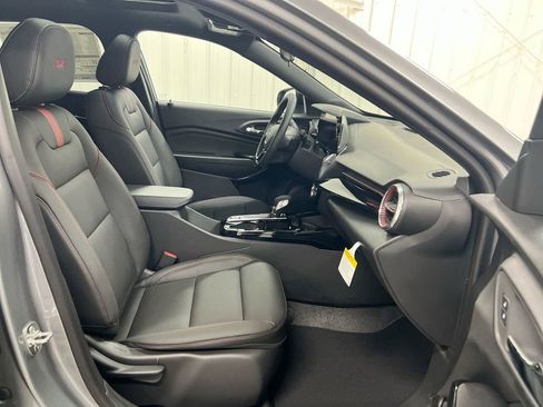 New 2026 Chevrolet Trax RS image 22
