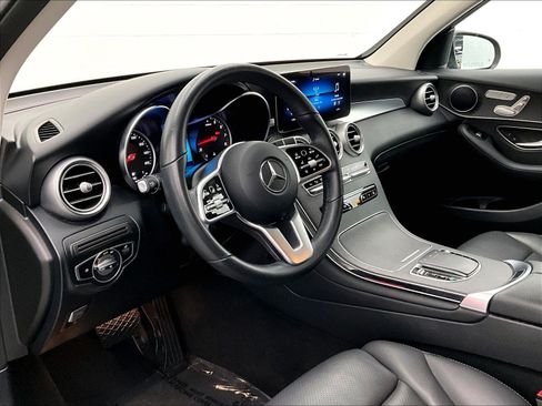 Used 2022 Mercedes-Benz GLC 300 image 19