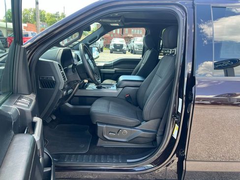 Used 2018 Ford F150 XLT w/ Equipment Group 302A Luxury AWD/4WD image 13