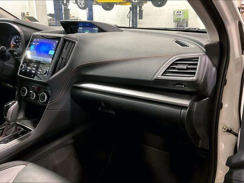 Used 2023 Subaru Crosstrek 2.5i Limited image 16