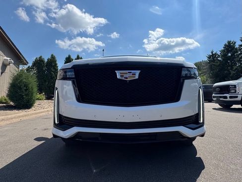 Used 2021 Cadillac Escalade ESV Sport AWD/4WD image 5